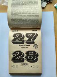 Kompletny kalendarz ścienny na 1985 rok z wyrywanymi kartkami, prezent