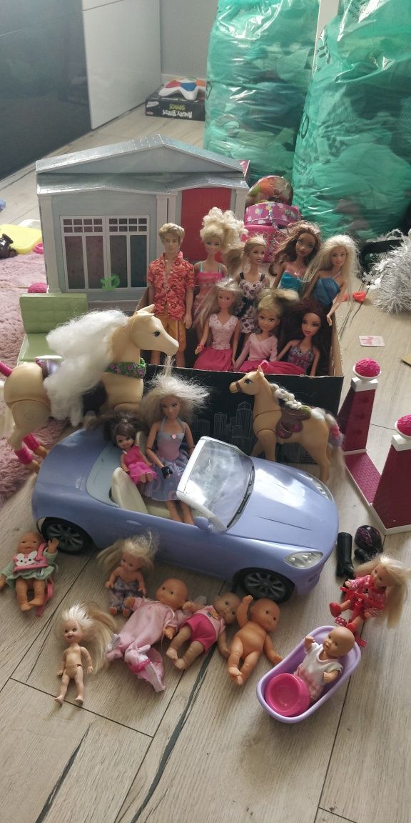 Lalki Barbie oryginalne, dom, samochód, 2 konie