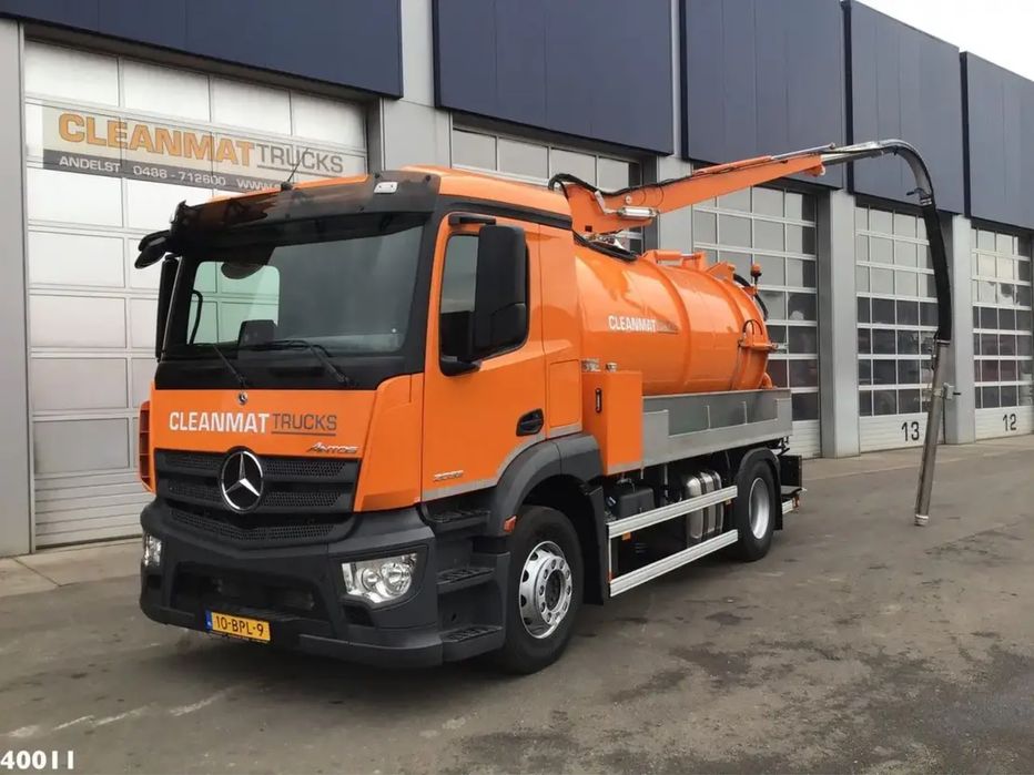 Асенізаторскі послуги відкачка туалетів зливних ям мулосос