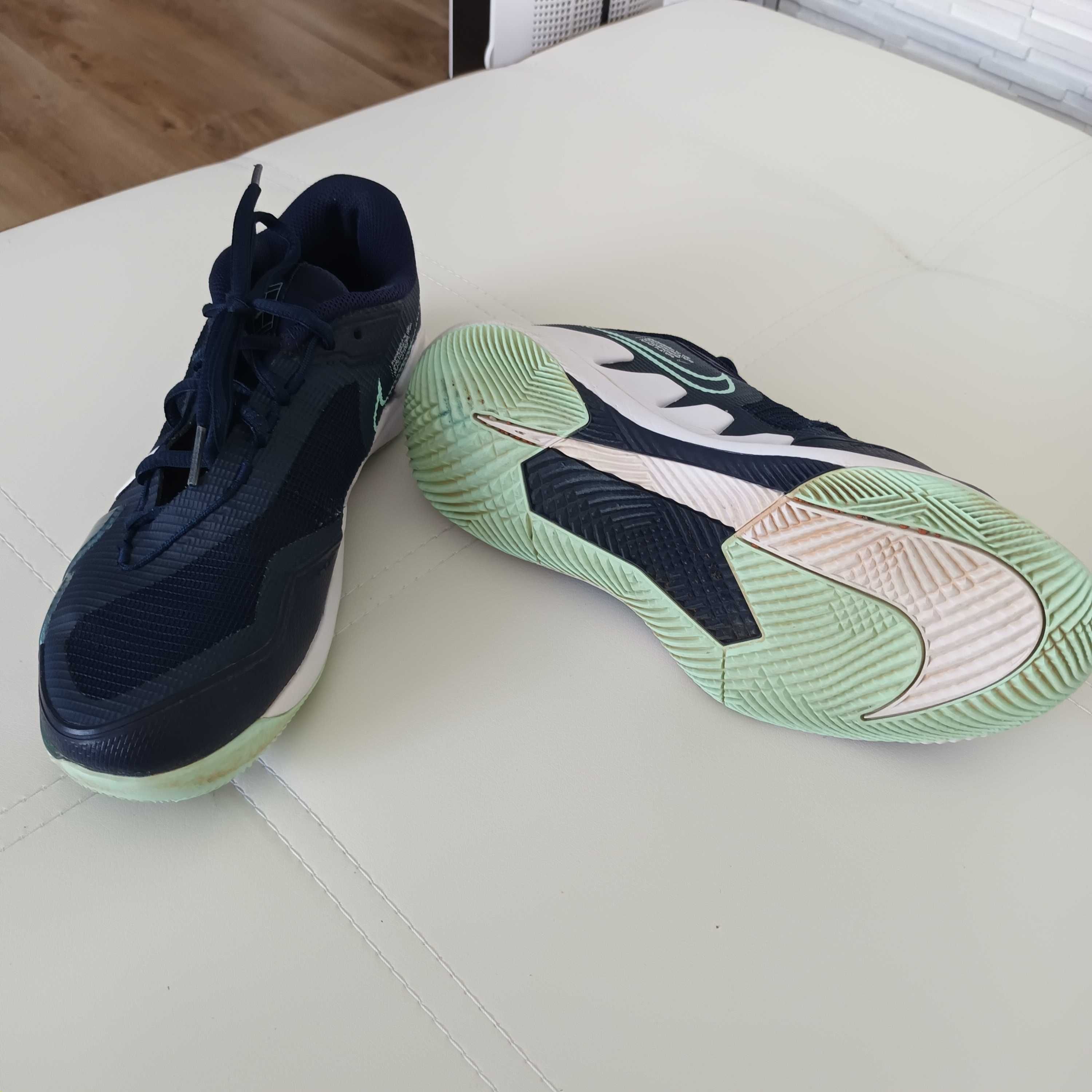 Buty sportowe damskie Nike roz.38,5/24,5cm-tanio