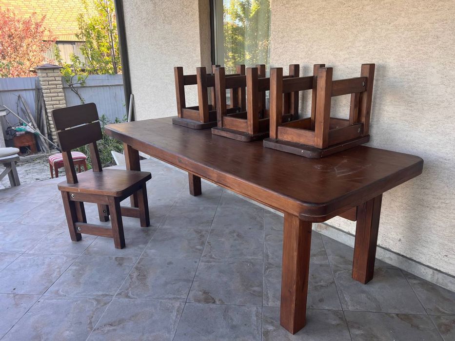 Продам стіл деревʼяний. Продам стол деревянный