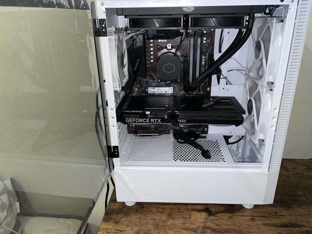 Computador Gamer R5600x 4060ti 32GB RAM