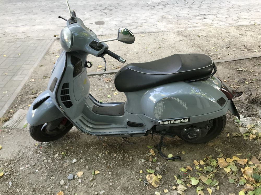 Vespa GTS super szybka :)