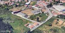 Armazem em Arcozelo Inserido em Terreno Privado e com Excelentes Acess