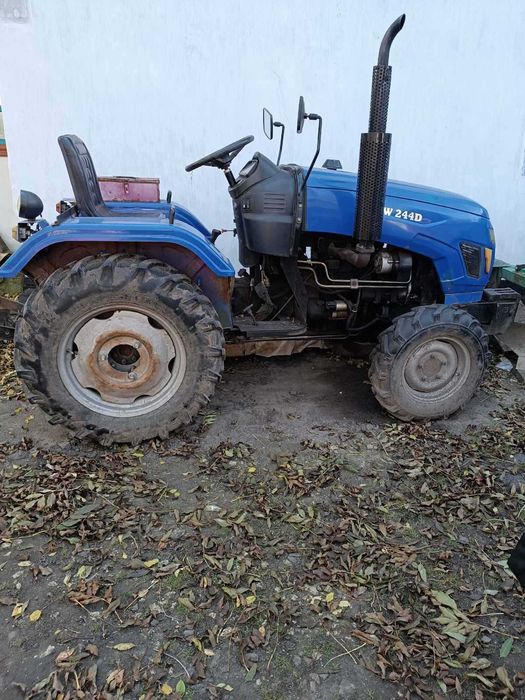 Трактор DW 244D 2017 + обладннання