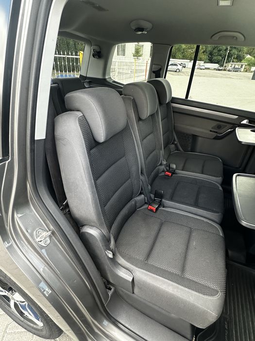 Volkswagen Touran 2011р