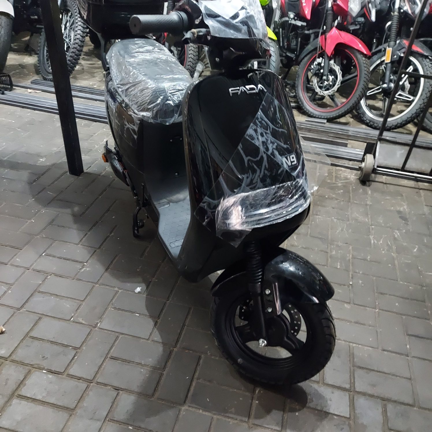 Електро скутер N9