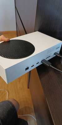 Xbox series s.   .