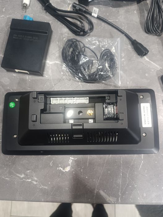 car play bezprzewodowy Mercedes radio dotyk