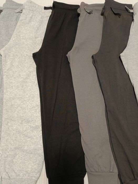 Spodnie dresowe h&m rozmiar 140