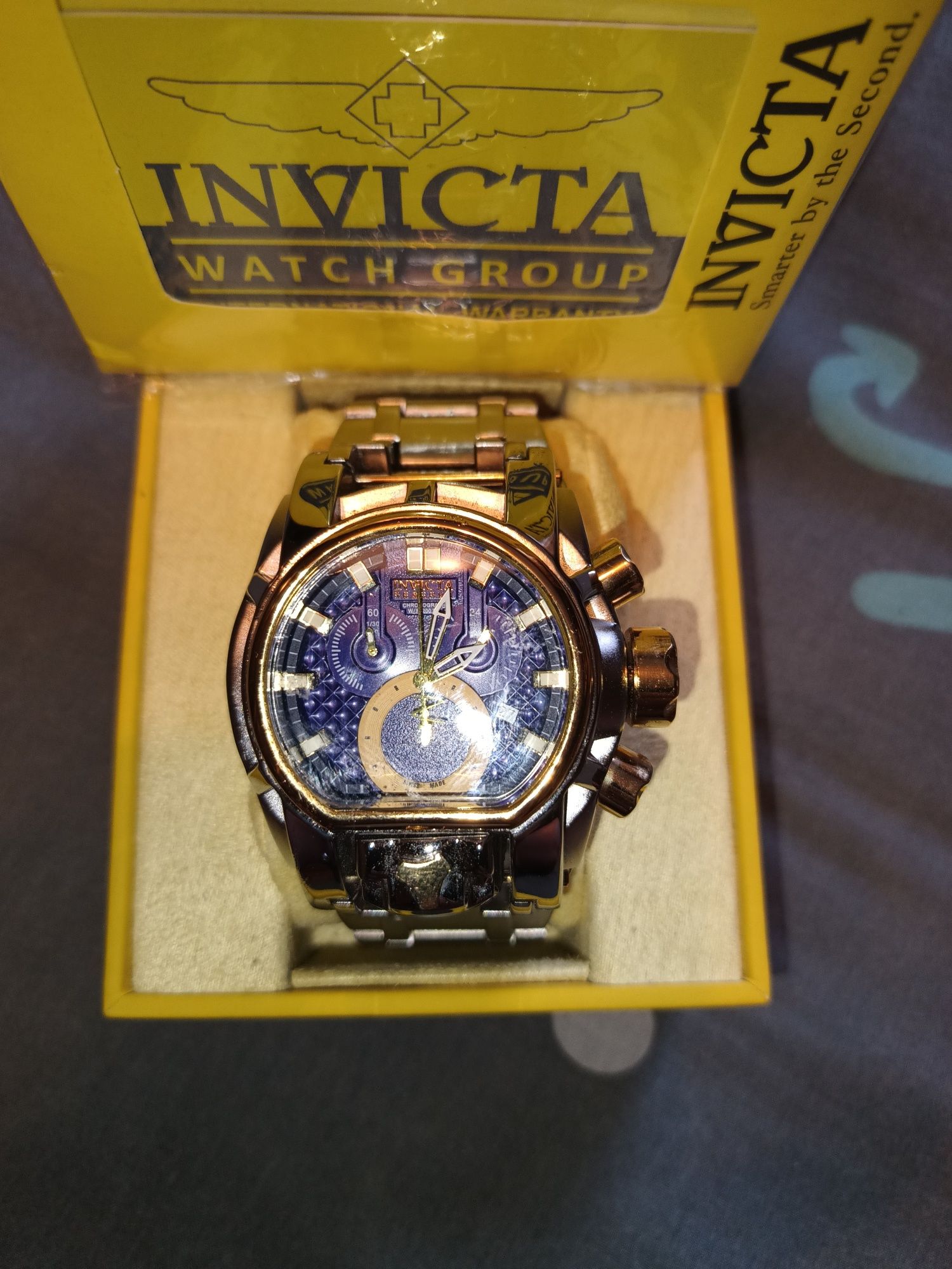 Часы Invicta Bolt Zeus, Invicta reserve subaqua