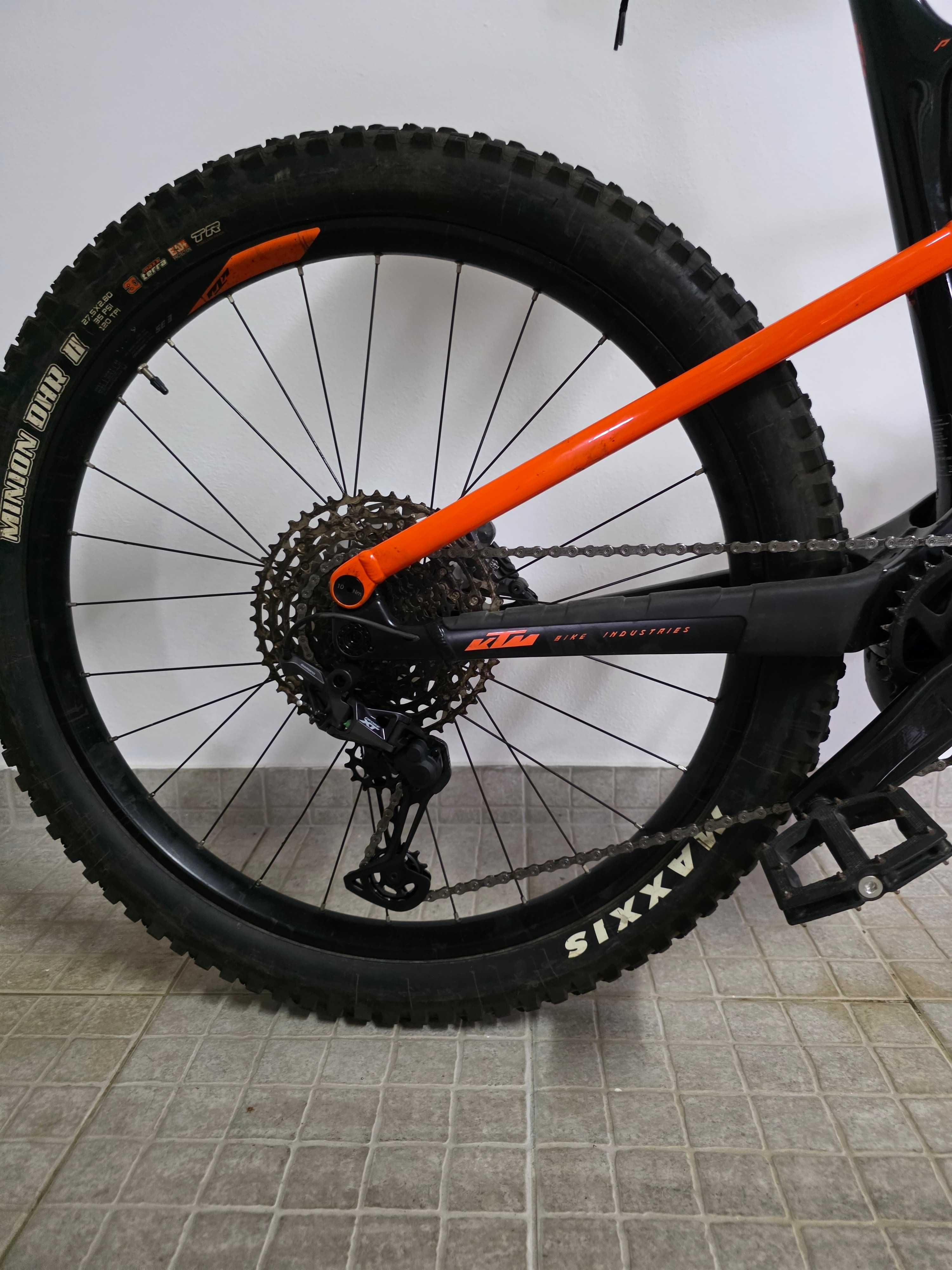KTM E-MTB XL – 170mm – Rodas 27.5 PLUS – Elétrica – Topo de Gama