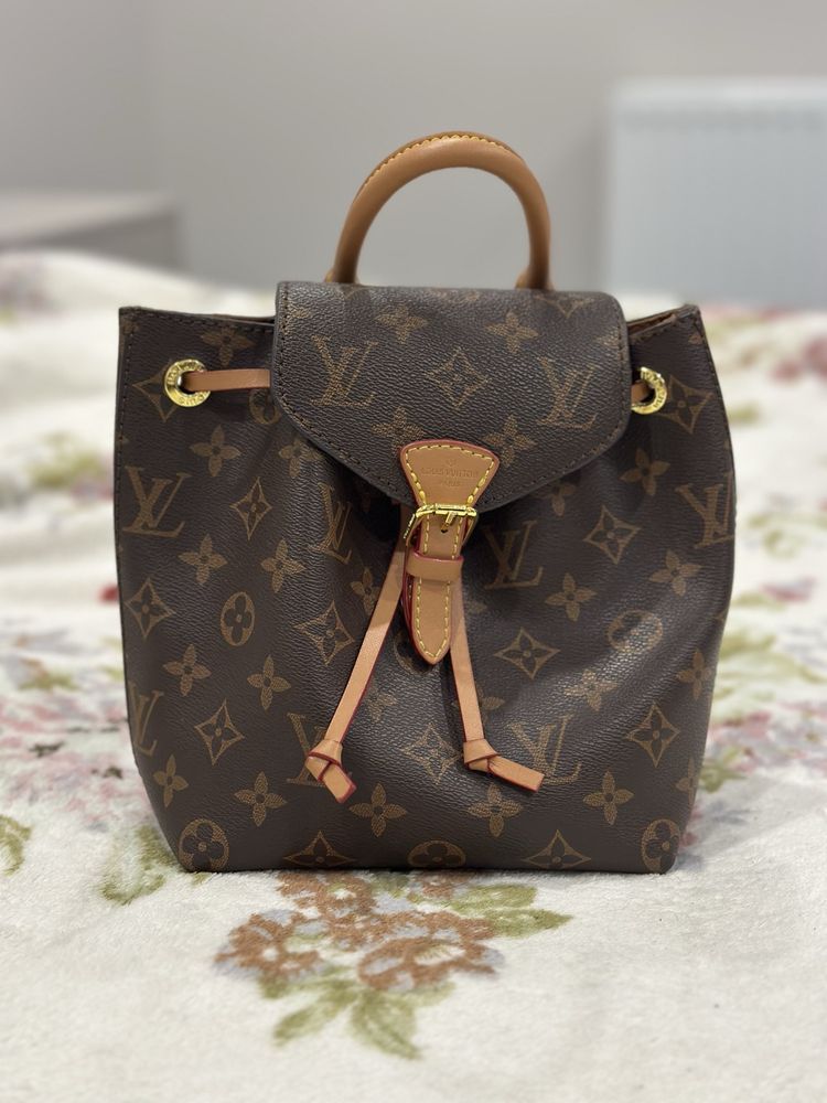 Сумка-рюкзак LV