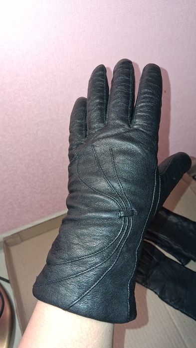 Рукавички шкіряні на шерсті р.8