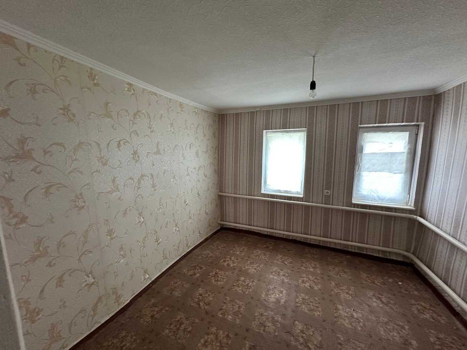 Продам півбудинку, 10 хвилин від метро Індустріальна (Пролетарська)