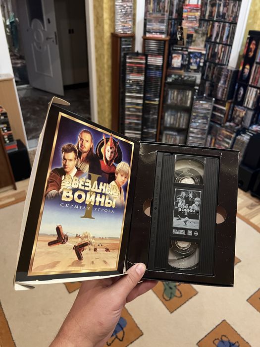 Відеокасети від Лазер відео