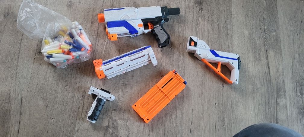 Pistolet NERF Retaliator Elite +dodatki