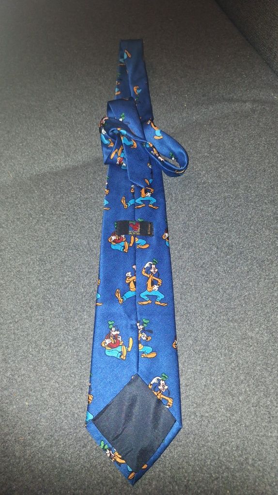 krawat kolekcjonerów Goofy Mickey Unlymited Disney  tie
