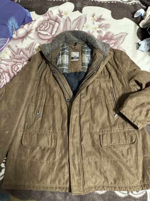 Куртка коричневого кольору XXXL