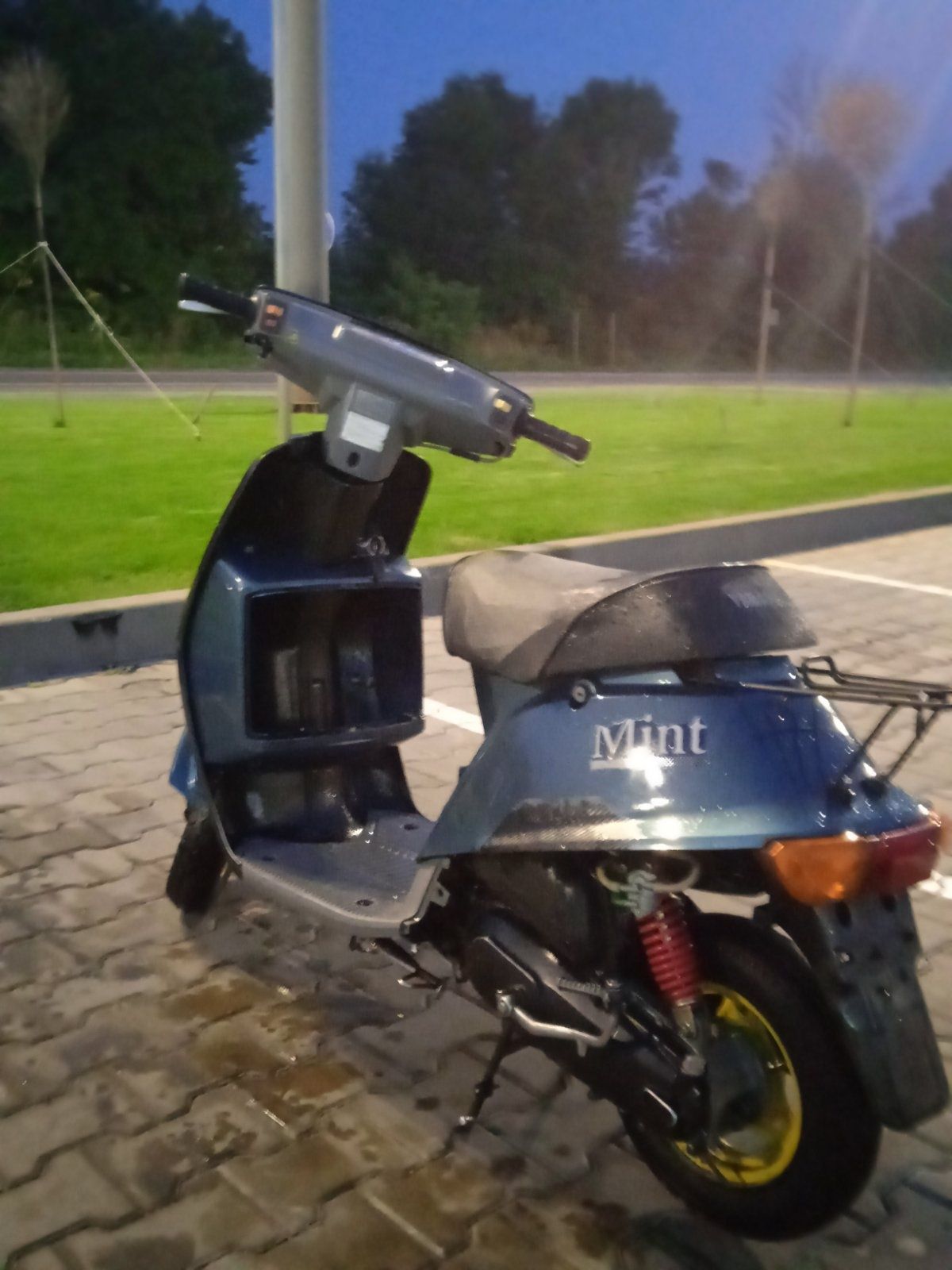 Продам скутер Yamaha mint