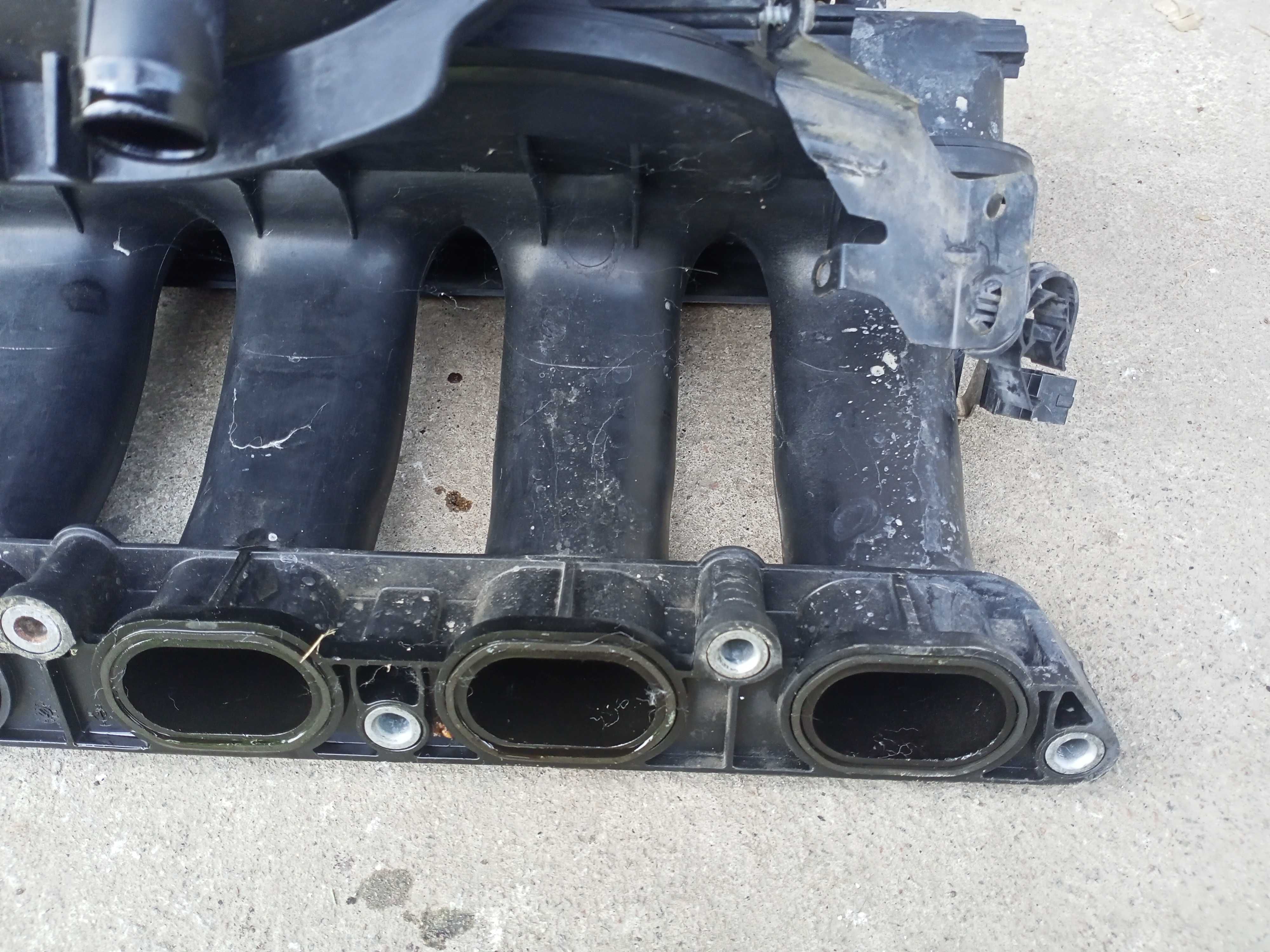 колектор впускной BMW e60,e90 N52B30 (754158508)