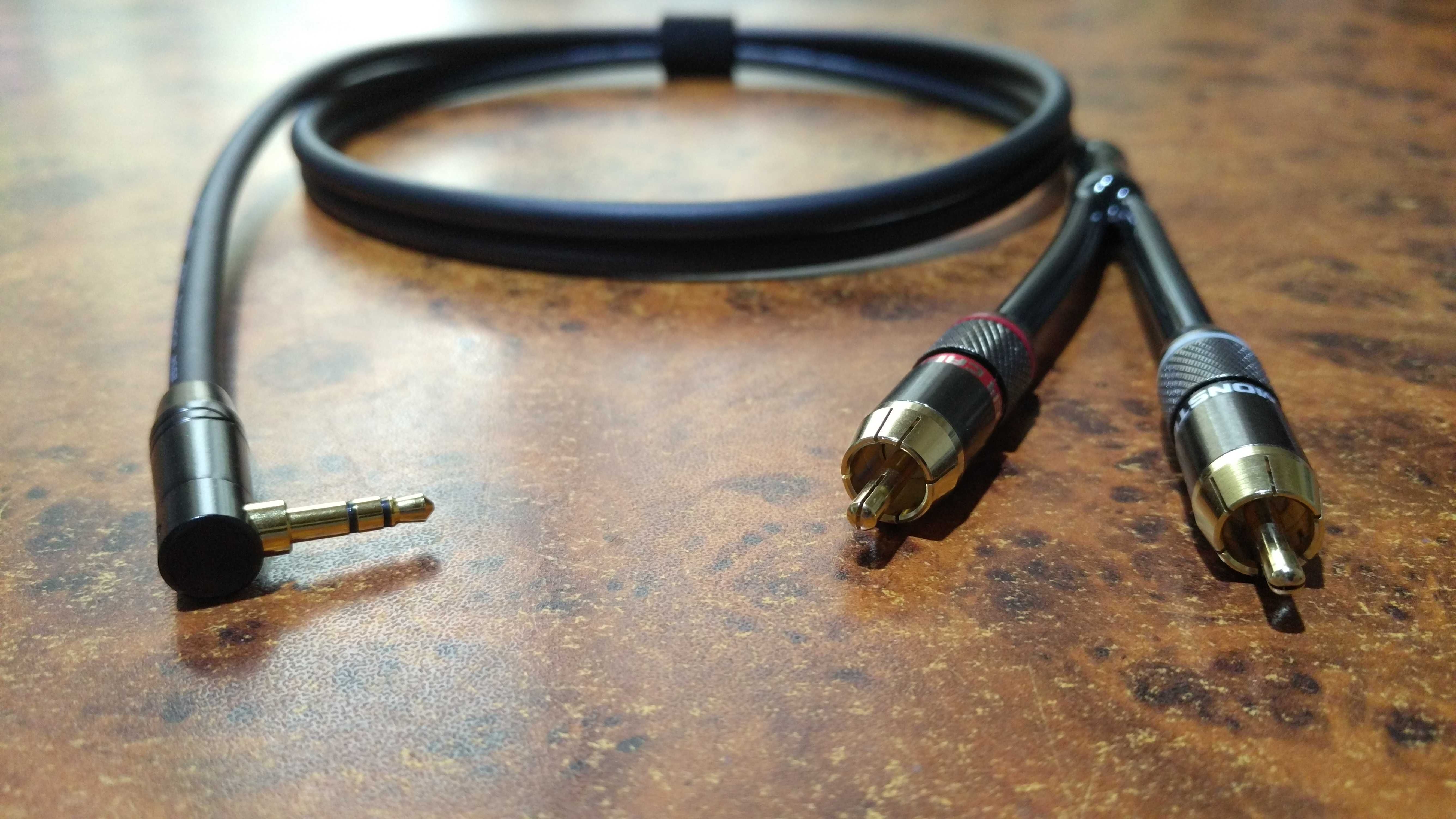 Hi-Fi - AUX - MINI-JACK 3.5 mm/2RCA MOGAMI Neglex W2534 (Япония) экран
