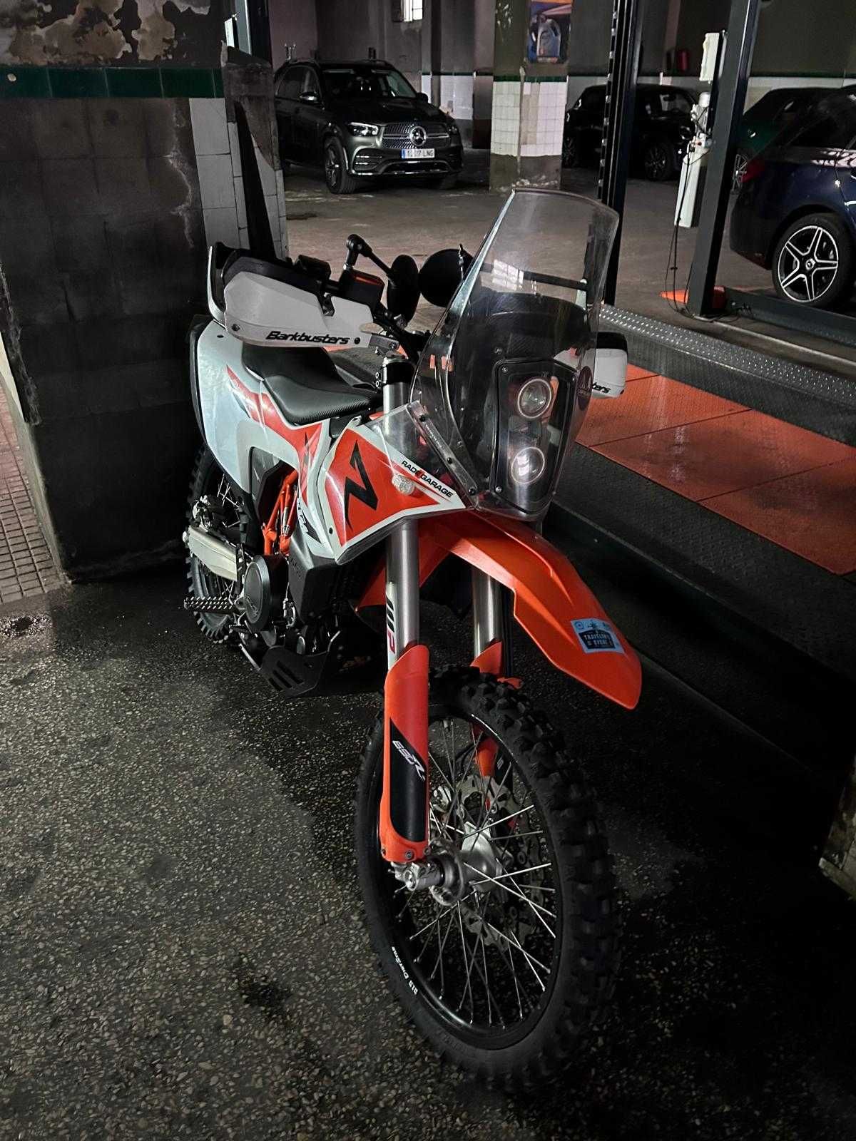 KTM 690 Enduro R