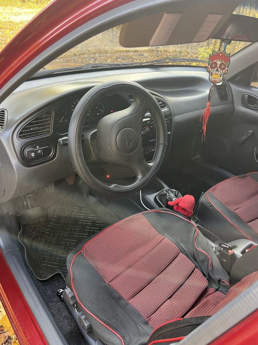 Део Сенс в гарному стані