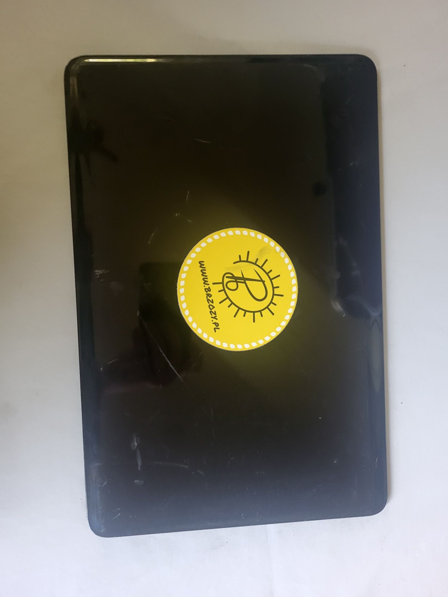 Sprzedam tylnią obudowę matrycy do laptopa HP Compaq CQ58