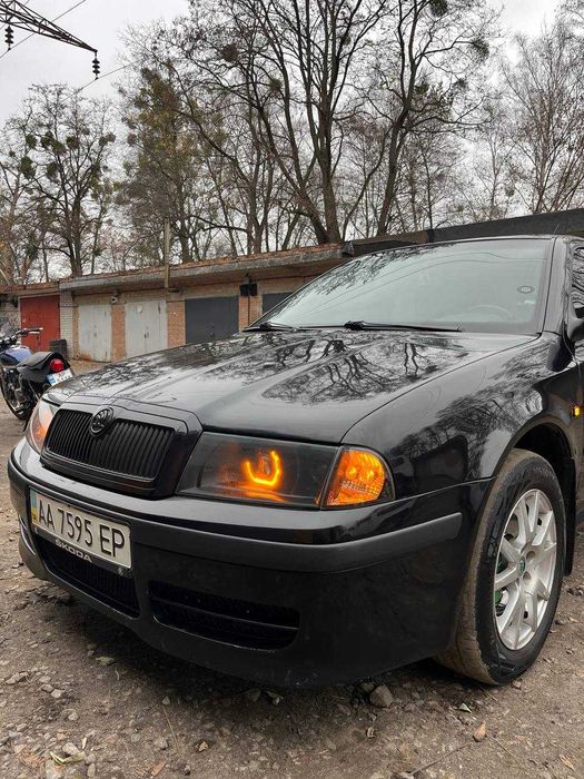 продам авто Skoda