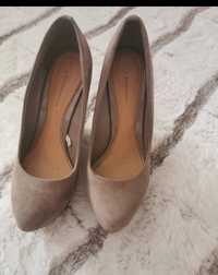 Buty Stradivarius