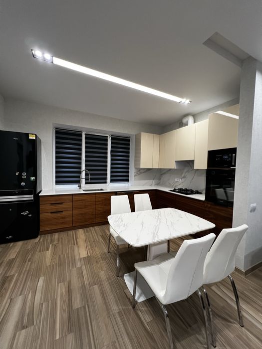 Здам котедж в центрі міста