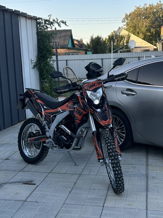 Мотоцикл Loncin LX250GY-3