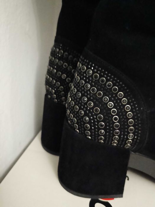 Чоботи зимові,Лотіні 39 р