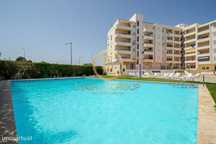 Apartamento T1 com Piscina em Armação de Pera