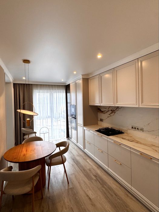 Прев'ю фото 4