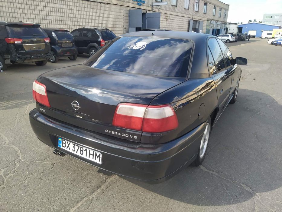 Опель омега 3.0 газ, автомат
