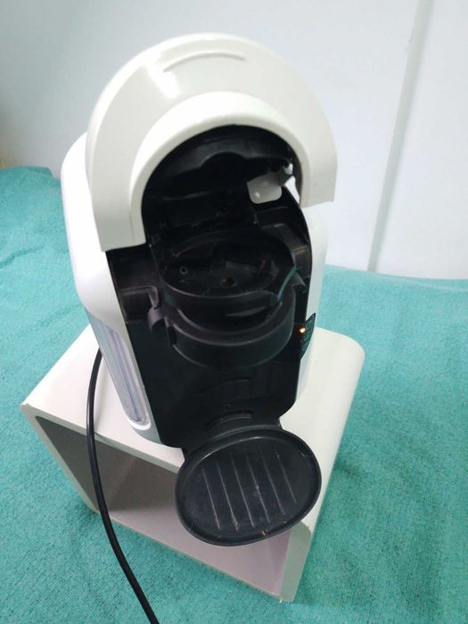 Продам капсульну кавоварку BOSCH