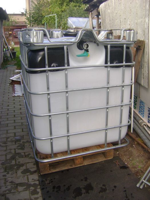 Sprzedam Beczki-plastikowe 60 litrow po art.spozywczych - 50zl