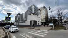 Оренда комерційних приміщень в ТЦ “TEÓ.center”. Небесної Сотні