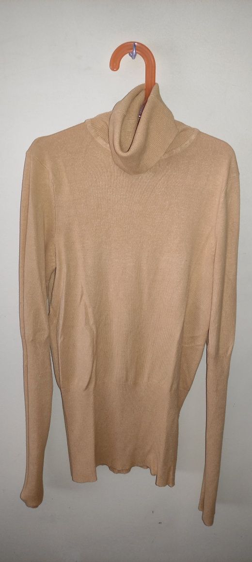 2 blusas gola alta
