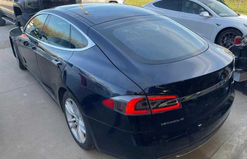 Tesla Model S 16-20 Разборка/Автозапчасти