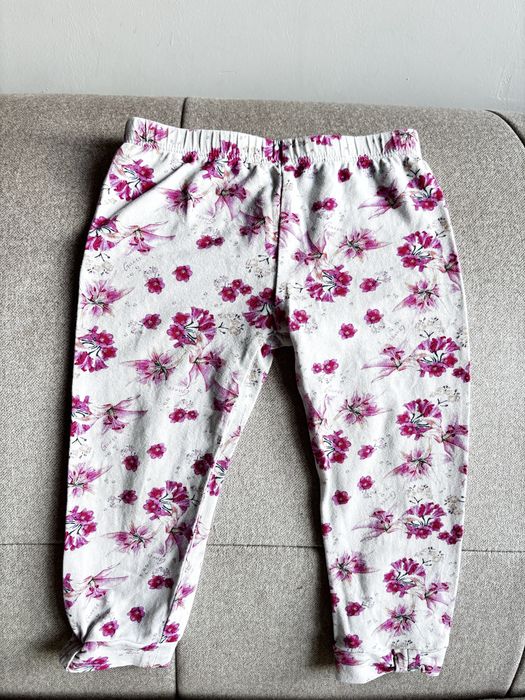 Legginsy guess motyw kwiatowy 92