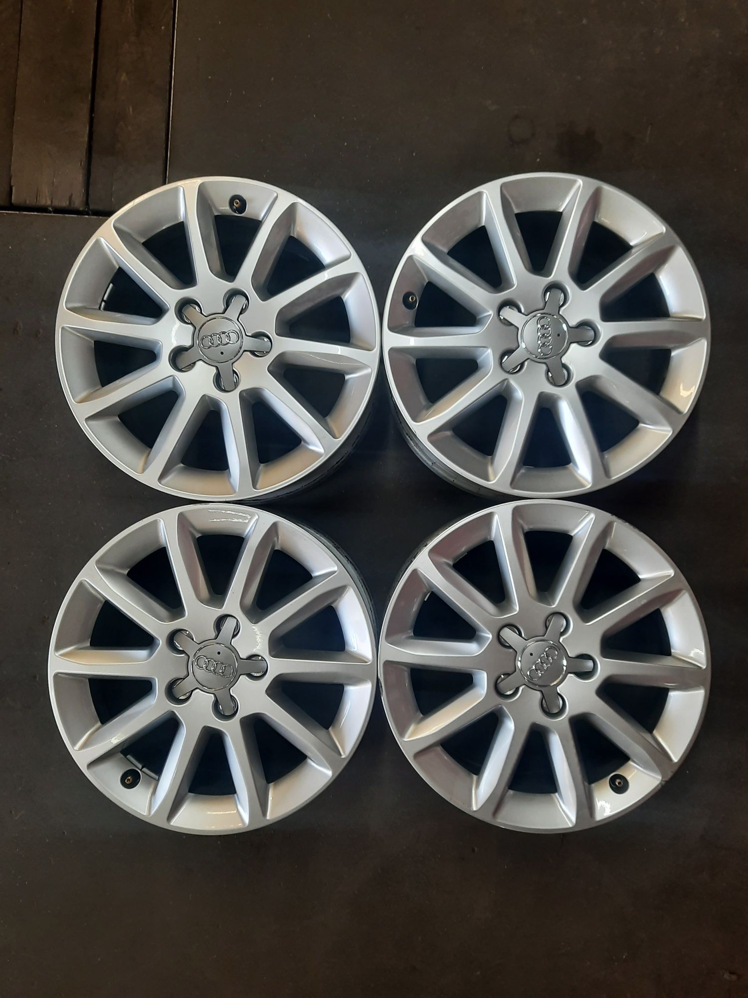 (053) Felgi 16" 5x112 ET 46 7j - Audi