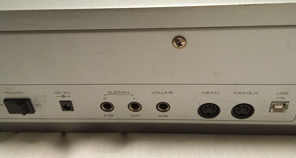 Міді-клавіатура M-Audio Keystation Pro 88