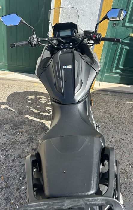Honda nc750 com 5.000klmts de 2022 vendo ou troco