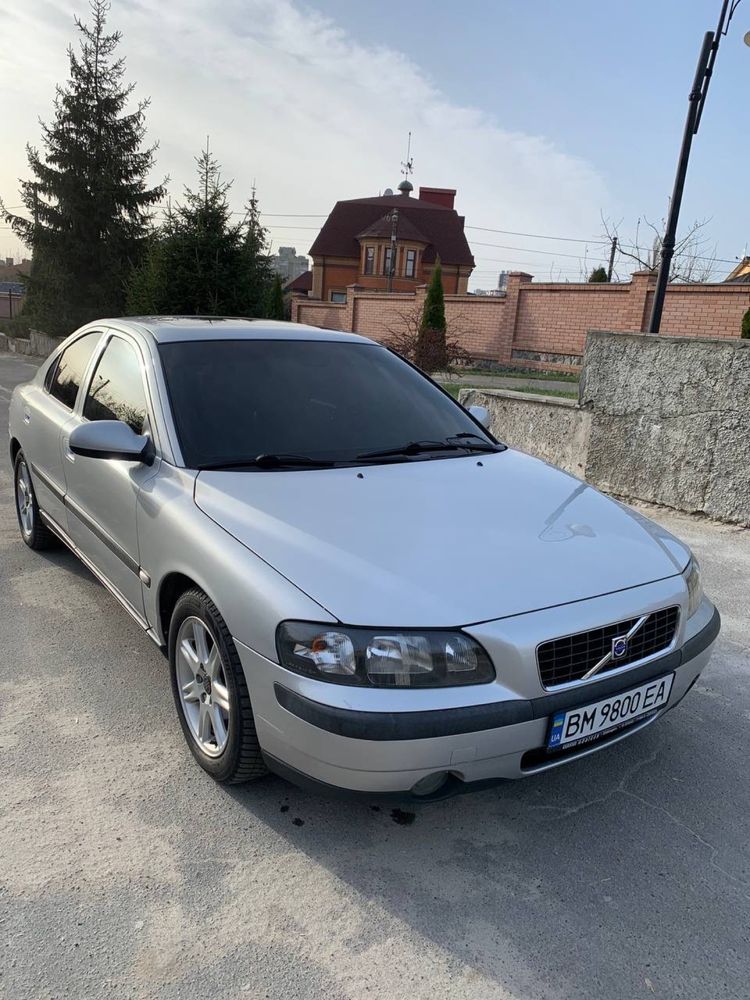 Volvo s60 2.4 бензин