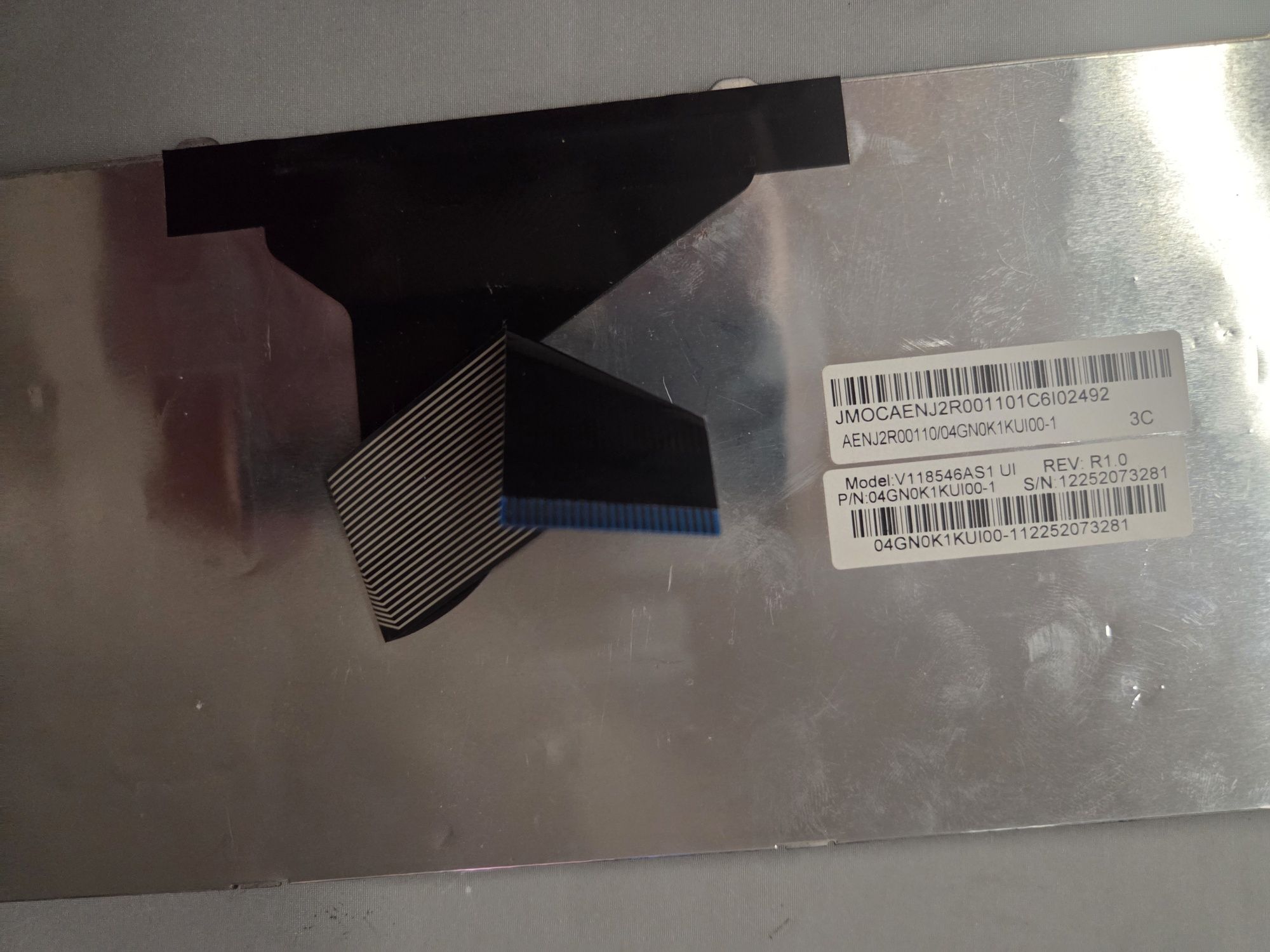 Sprzedam klawiaturę orginalną do laptopa ASUS X55A