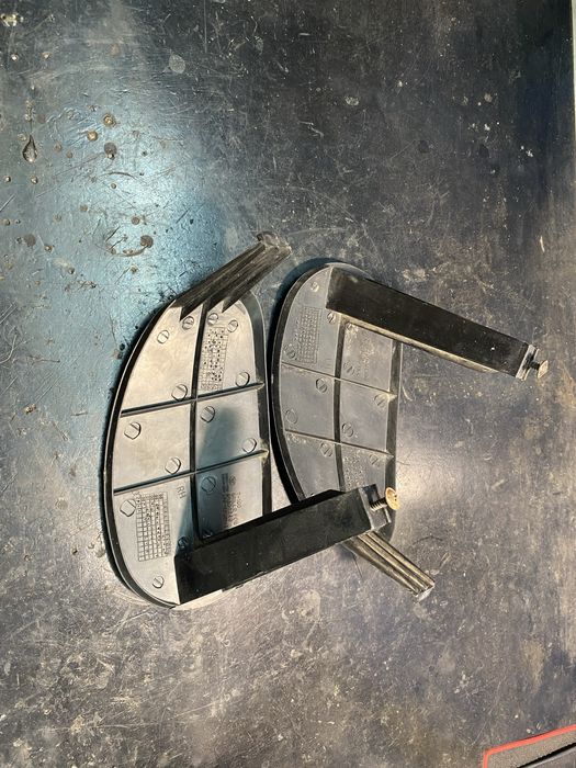 Заглушки противотуманок Ланос Сенс