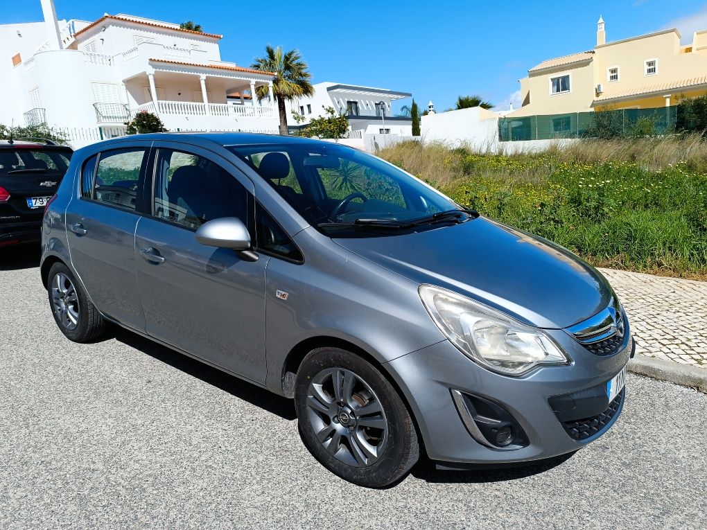 Opel corsa 1.2 automático